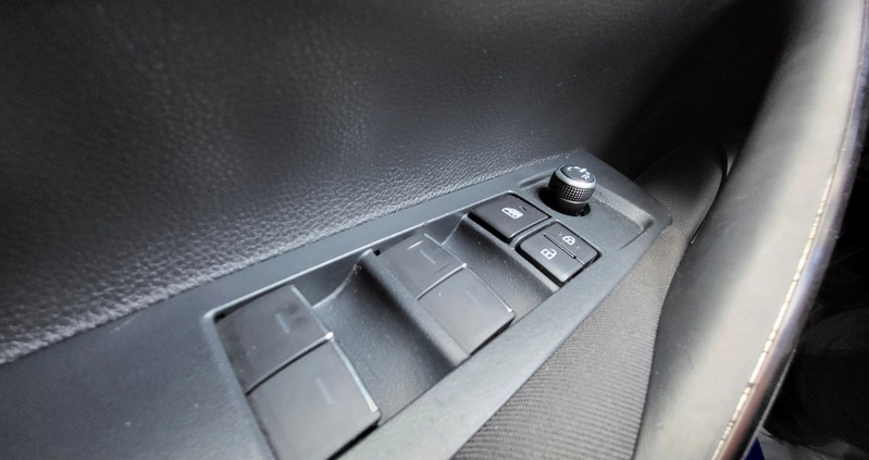 Toyota Corolla cena 94900 przebieg: 23501, rok produkcji 2021 z Kisielice małe 137